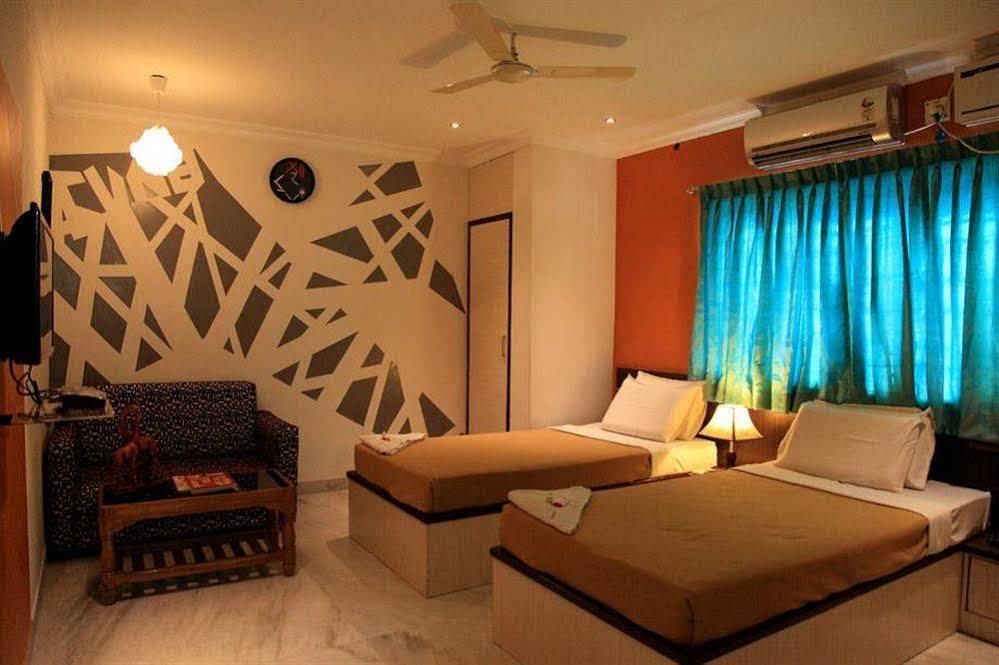 Hotel Avnb Towers Chennai Esterno foto